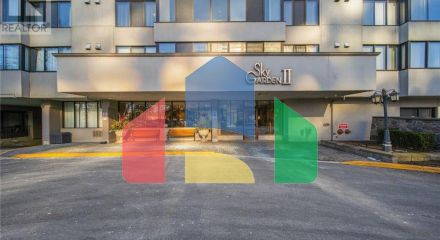 Residential - Single Family Home - Toronto, Canada - Canada