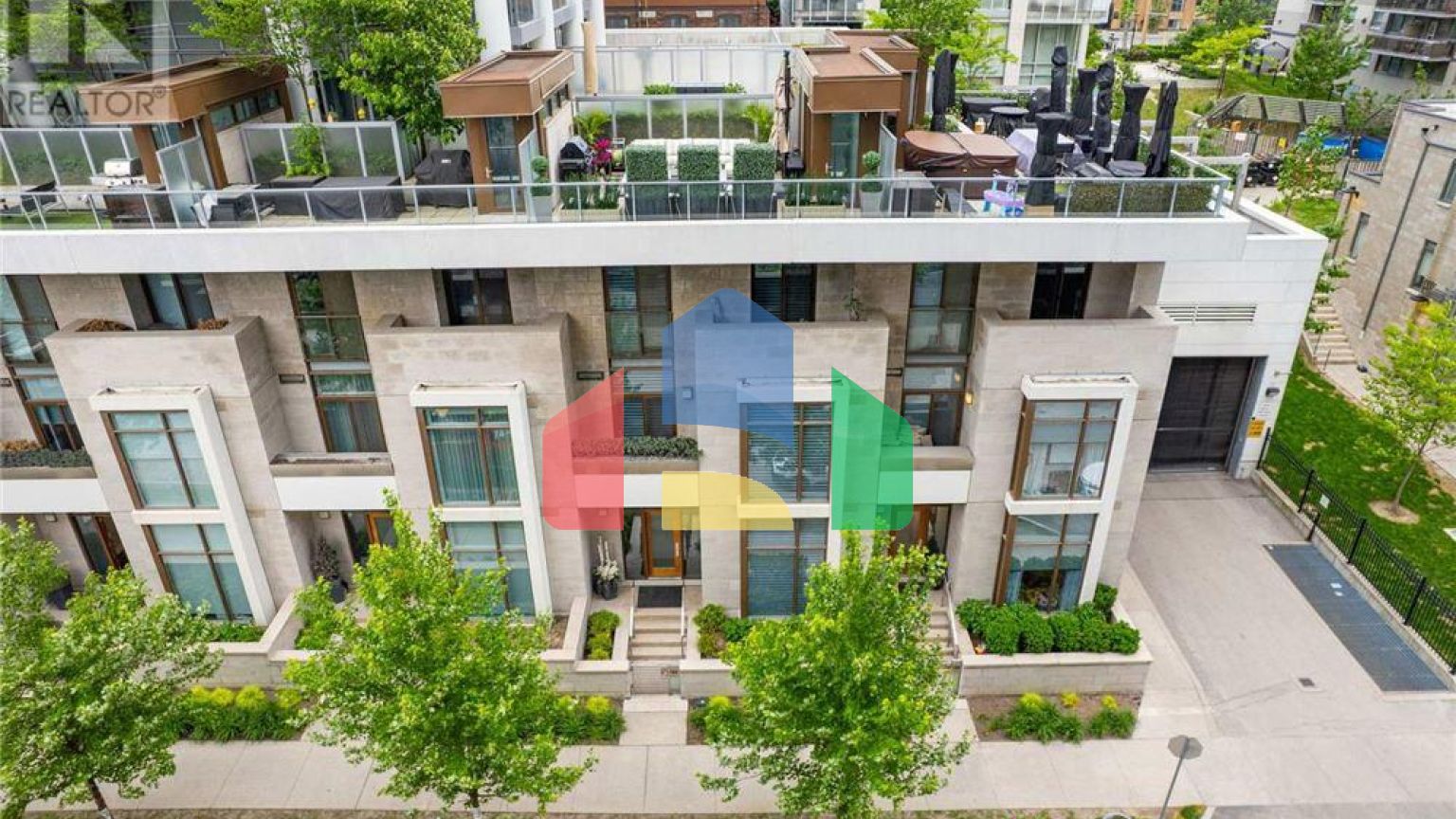 Residential - Townhouse - Toronto, Canada - Canada