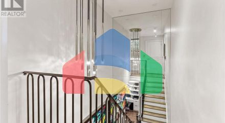 Residential - Townhouse - Toronto, Canada - Canada