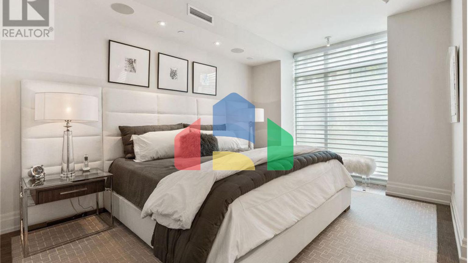 Residential - Townhouse - Toronto, Canada - Canada