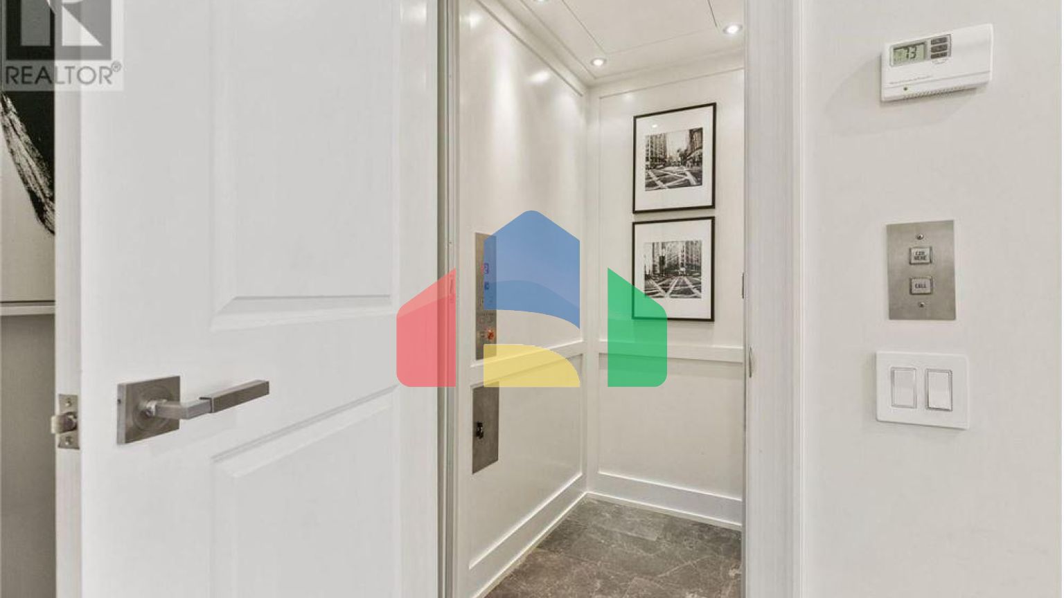 Residential - Townhouse - Toronto, Canada - Canada