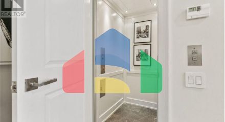 Residential - Townhouse - Toronto, Canada - Canada