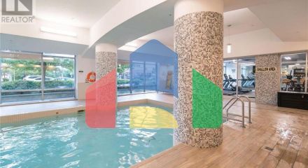 Residential - Single Family Home - Toronto, Canada - Canada