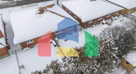 Residential - Single Family Home - Toronto, Canada - Canada