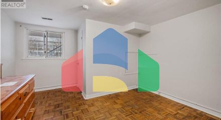 Residential - Single Family Home - Toronto, Canada - Canada