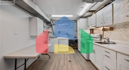 Residential - Single Family Home - Toronto, Canada - Canada