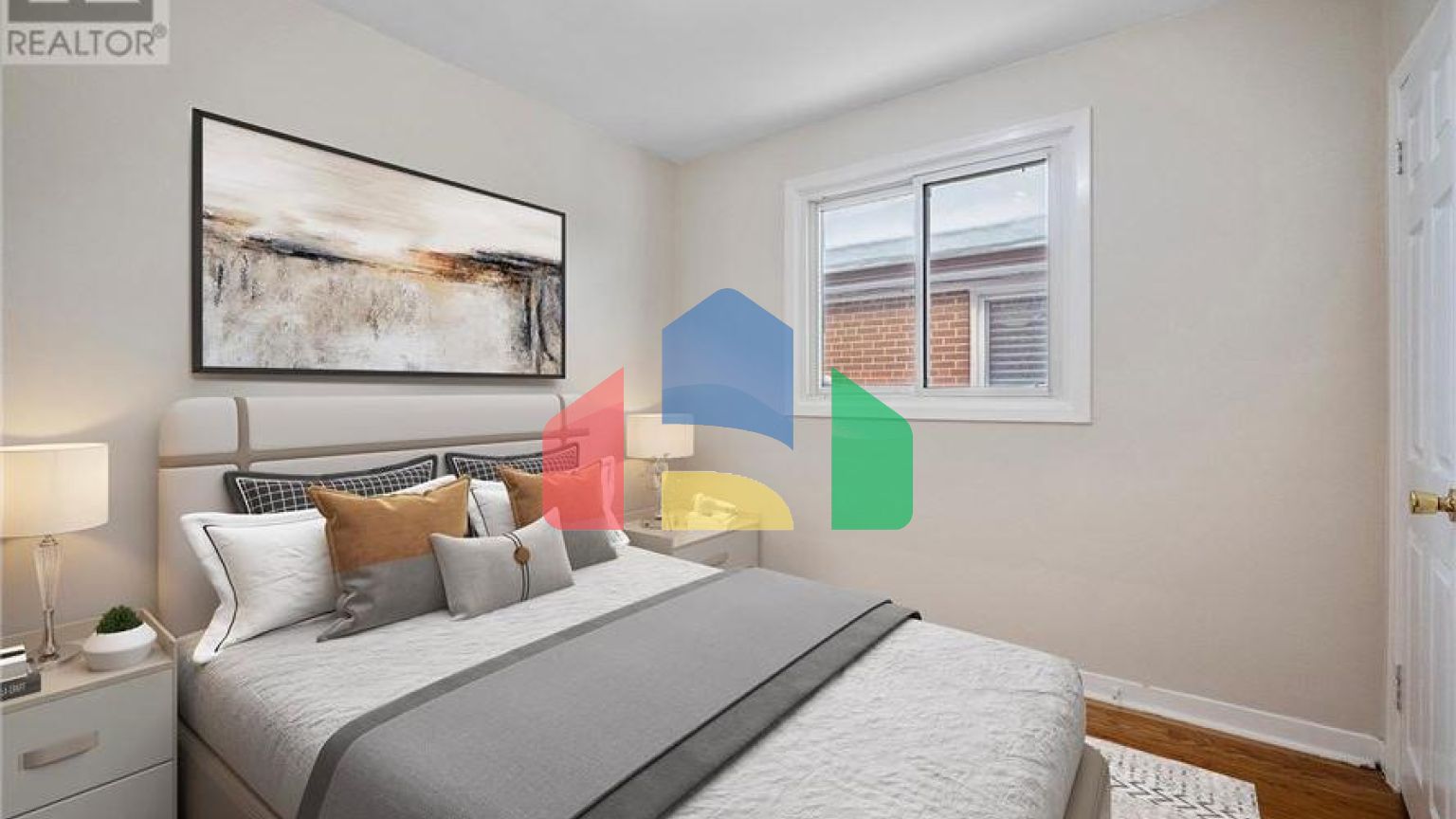 Residential - Single Family Home - Toronto, Canada - Canada