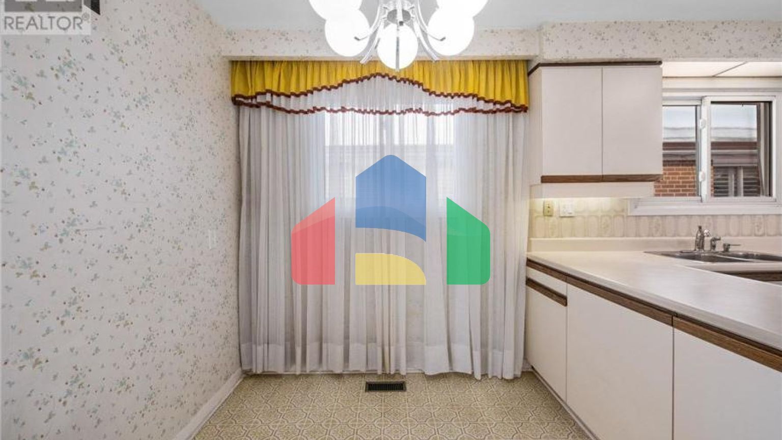 Residential - Single Family Home - Toronto, Canada - Canada