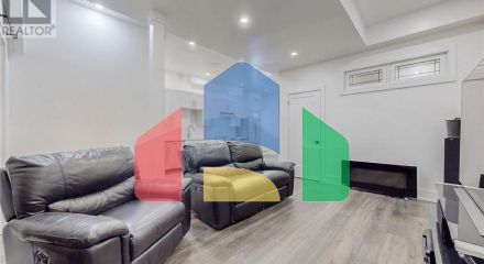 Residential - Single Family Home - Toronto, Canada - Canada