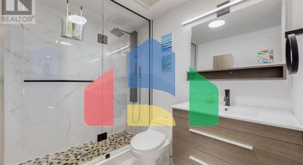 Residential - Single Family Home - Toronto, Canada - Canada