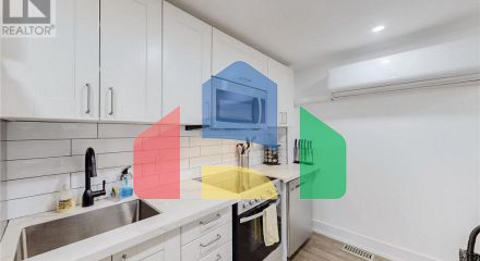 Residential - Single Family Home - Toronto, Canada - Canada