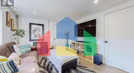 Residential - Single Family Home - Toronto, Canada - Canada