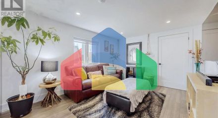 Residential - Single Family Home - Toronto, Canada - Canada