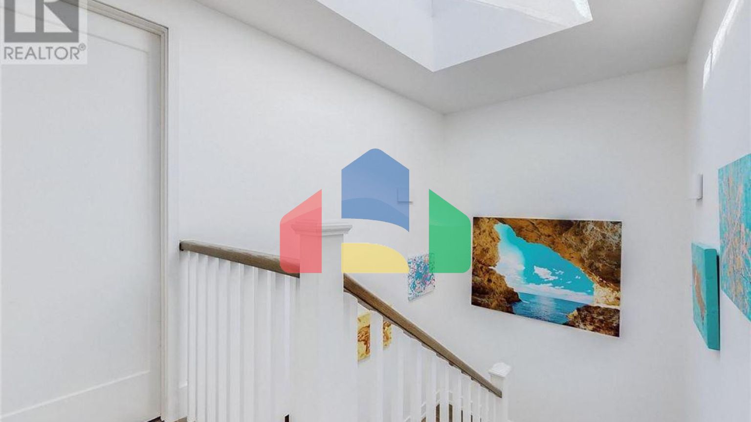 Residential - Single Family Home - Toronto, Canada - Canada