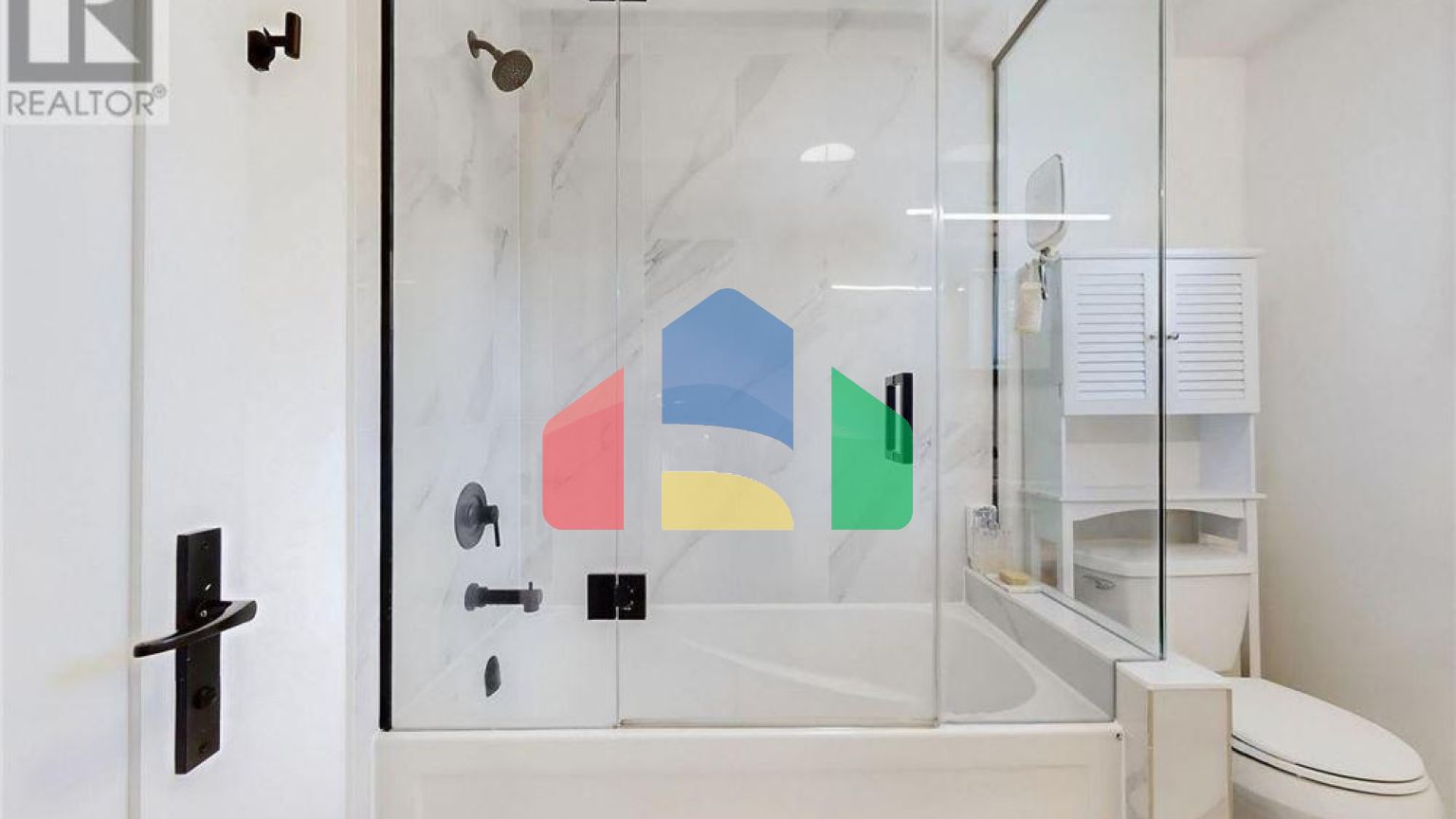 Residential - Single Family Home - Toronto, Canada - Canada