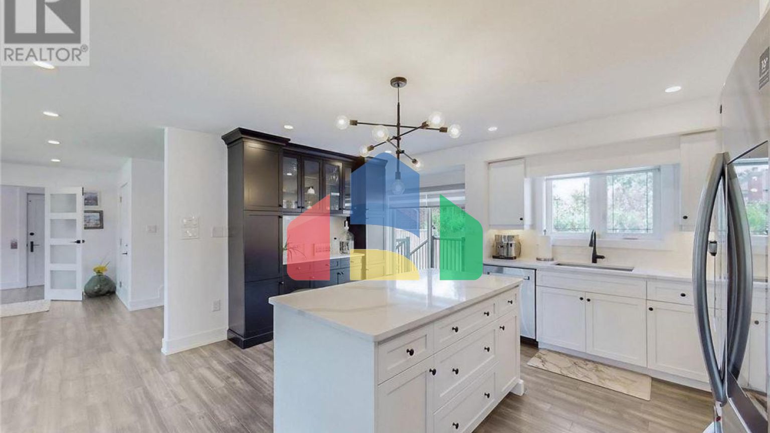 Residential - Single Family Home - Toronto, Canada - Canada