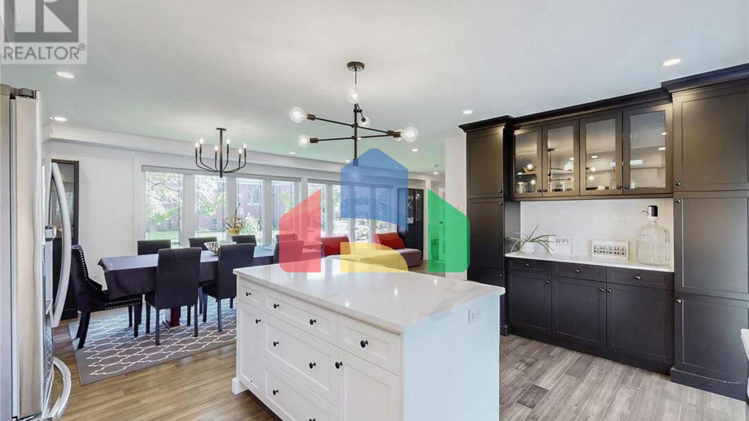 Residential - Single Family Home - Toronto, Canada - Canada