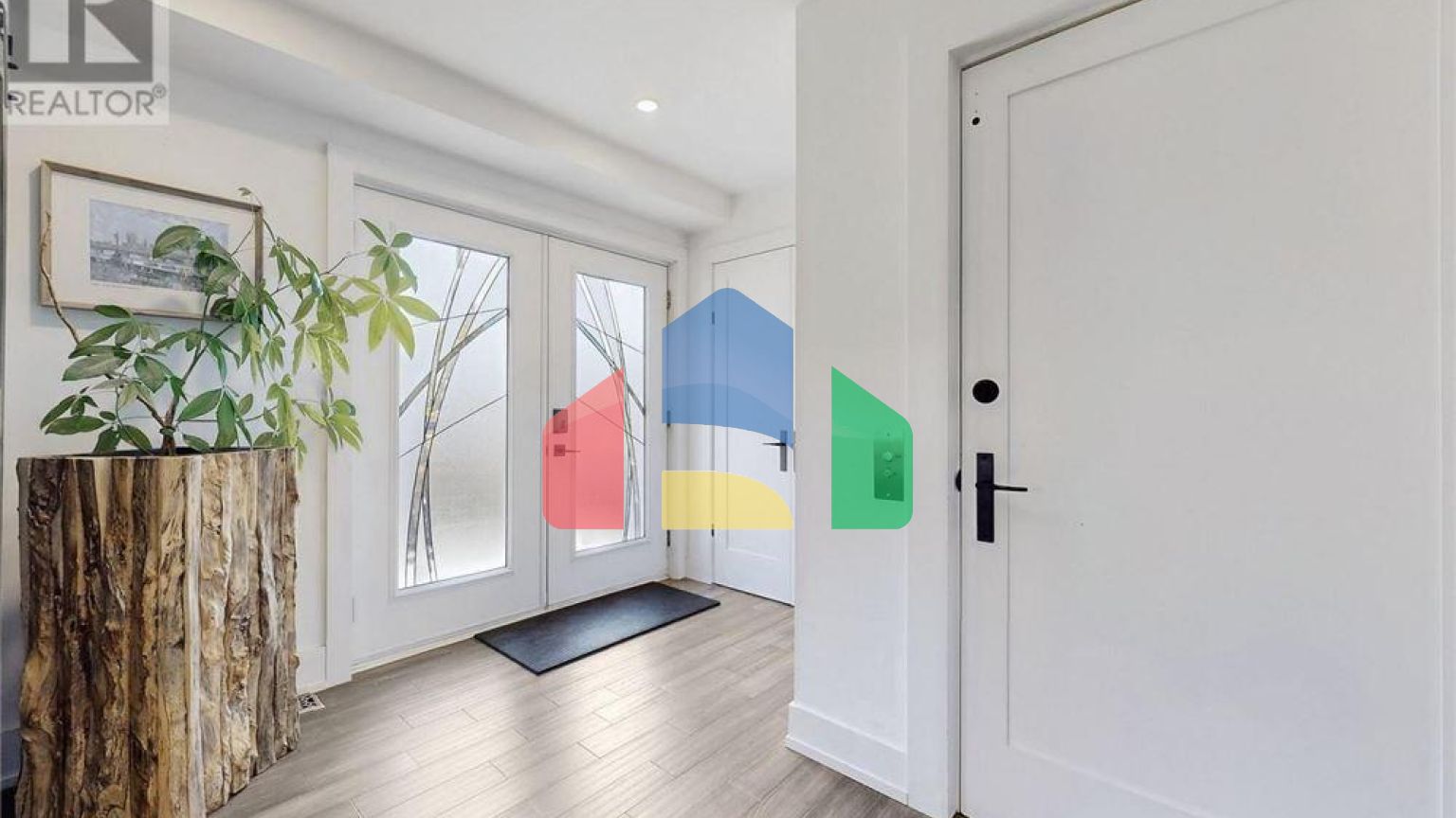 Residential - Single Family Home - Toronto, Canada - Canada