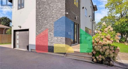 Residential - Single Family Home - Toronto, Canada - Canada