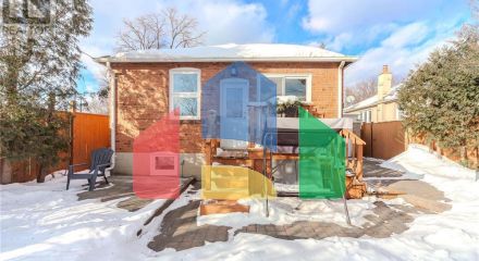 Residential - Single Family Home - Toronto, Canada - Canada