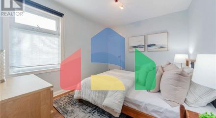 Residential - Single Family Home - Toronto, Canada - Canada