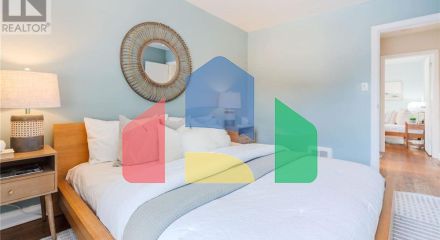 Residential - Single Family Home - Toronto, Canada - Canada