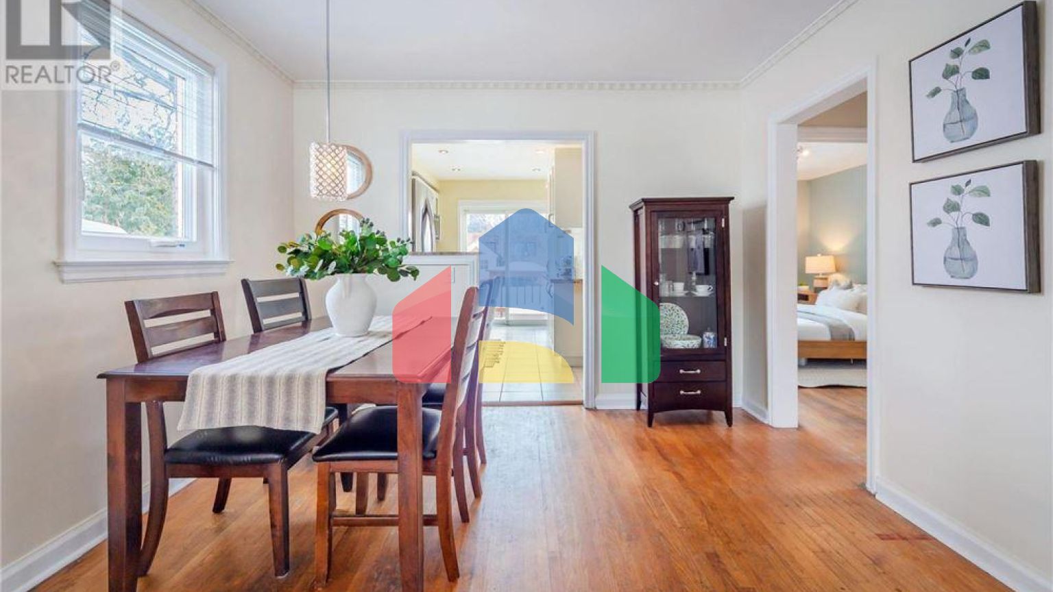 Residential - Single Family Home - Toronto, Canada - Canada