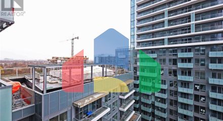 Residential - Single Family Home - Toronto, Canada - Canada