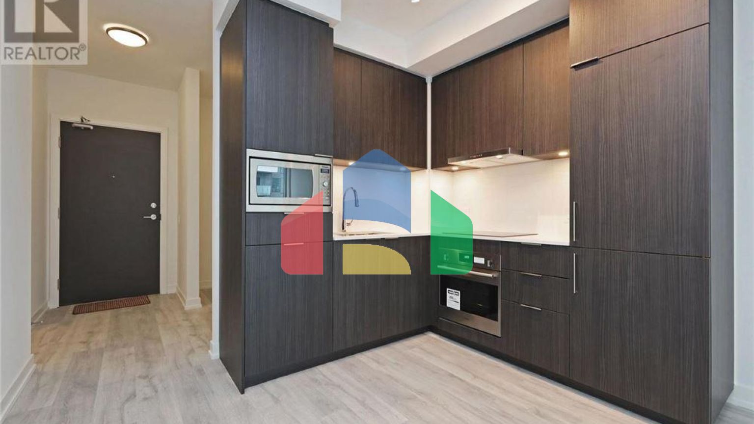 Residential - Single Family Home - Toronto, Canada - Canada