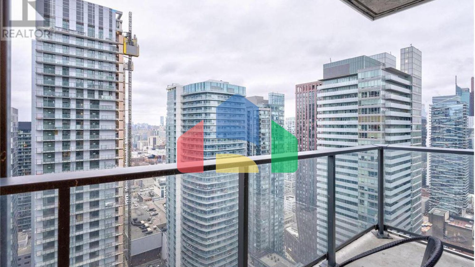 Residential - Condo/Apartment - Toronto, Canada - Canada