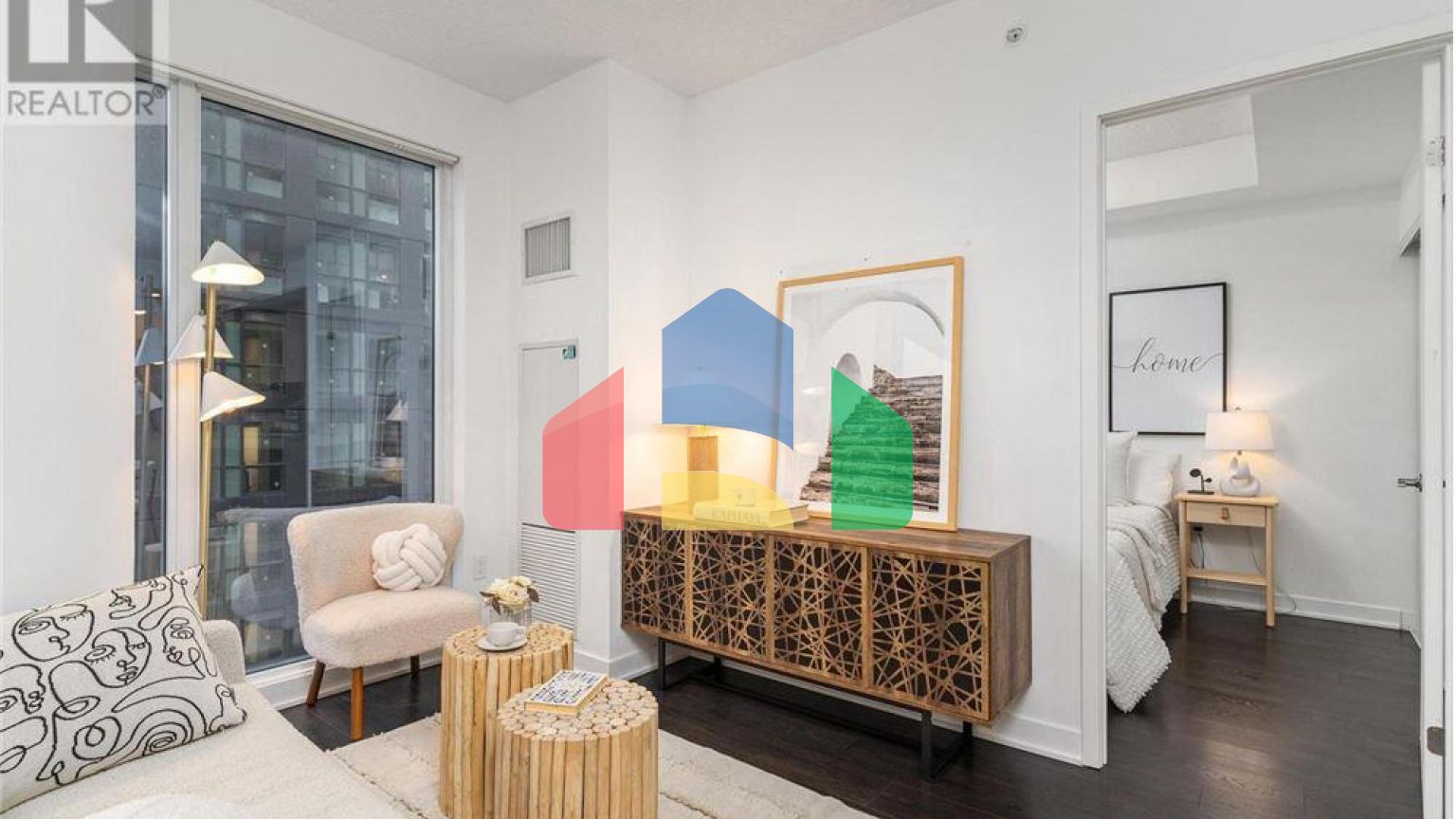 Residential - Condo/Apartment - Toronto, Canada - Canada