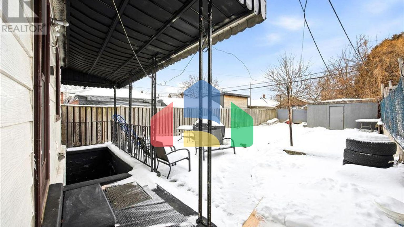 Residential - Single Family Home - Toronto, Canada - Canada