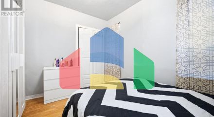 Residential - Single Family Home - Toronto, Canada - Canada