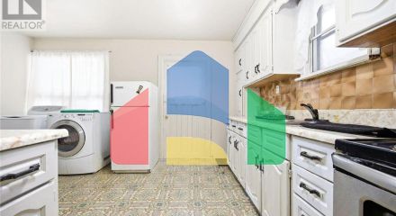 Residential - Single Family Home - Toronto, Canada - Canada