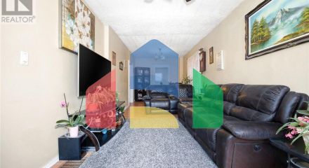 Residential - Single Family Home - Toronto, Canada - Canada