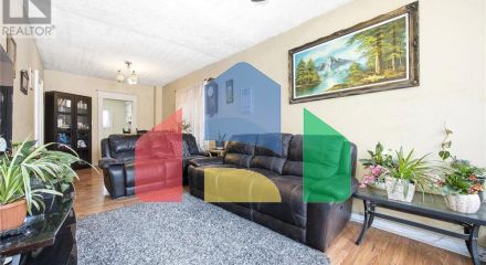 Residential - Single Family Home - Toronto, Canada - Canada