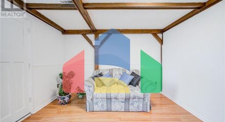 Residential - Single Family Home - Toronto, Canada - Canada