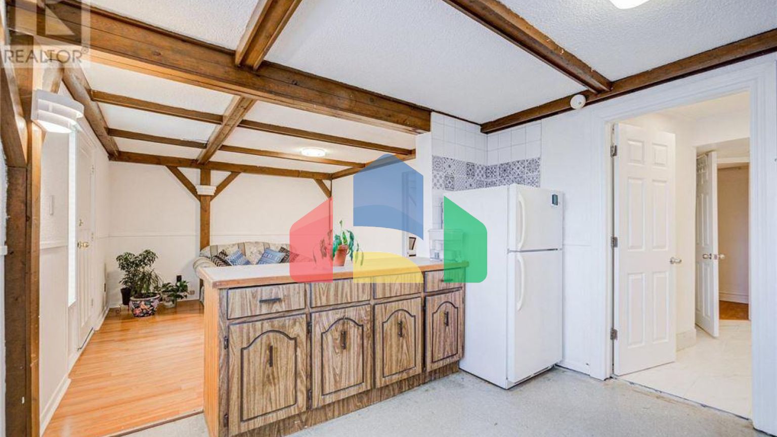 Residential - Single Family Home - Toronto, Canada - Canada