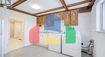 Residential - Single Family Home - Toronto, Canada - Canada