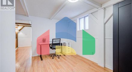 Residential - Single Family Home - Toronto, Canada - Canada