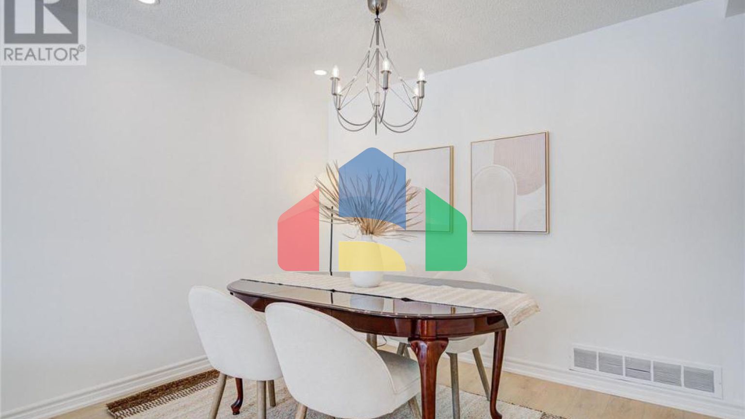 Residential - Single Family Home - Toronto, Canada - Canada