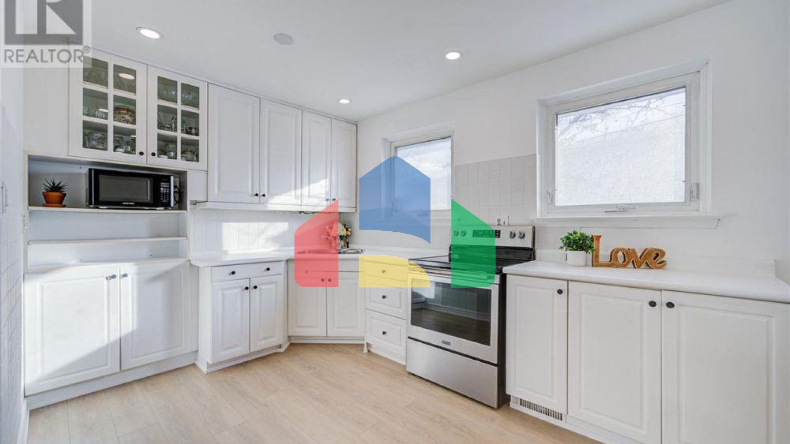 Residential - Single Family Home - Toronto, Canada - Canada