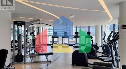 Residential - Single Family Home - Toronto, Canada - Canada