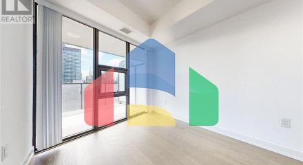 Residential - Single Family Home - Toronto, Canada - Canada