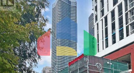 Residential - Single Family Home - Toronto, Canada - Canada