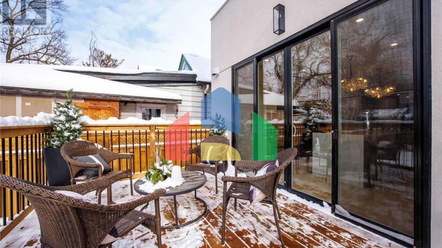 Residential - Single Family Home - Toronto, Canada - Canada