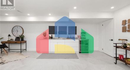 Residential - Single Family Home - Toronto, Canada - Canada