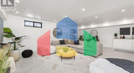 Residential - Single Family Home - Toronto, Canada - Canada