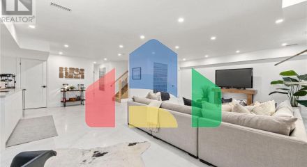 Residential - Single Family Home - Toronto, Canada - Canada