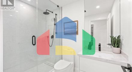 Residential - Single Family Home - Toronto, Canada - Canada